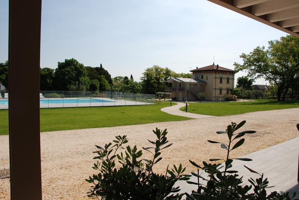 Villaggio Esmera Desenzano del Garda Eksteriør billede
