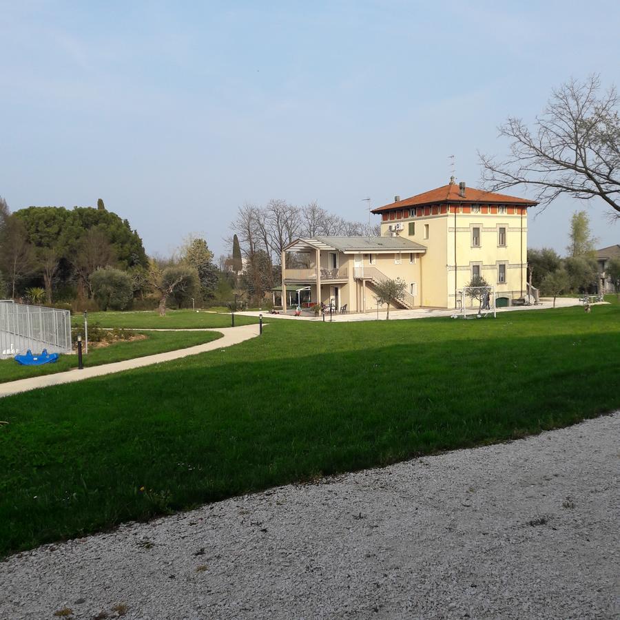 Villaggio Esmera Desenzano del Garda Eksteriør billede