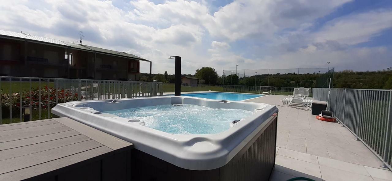Villaggio Esmera Desenzano del Garda Eksteriør billede